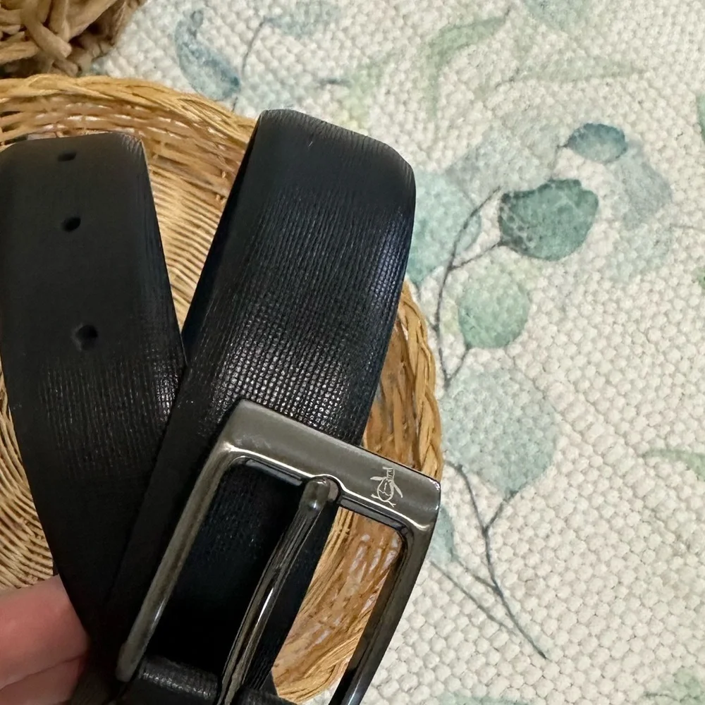 Original Penguin Full Grain Cowhide Lined on Genuine Leather Black Belt 34/85
